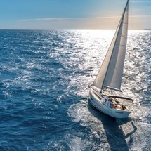 Dufour 360