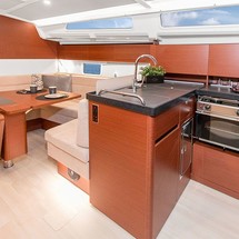 Hanse 388