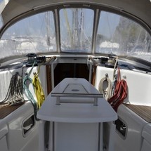 Beneteau Oceanis 43