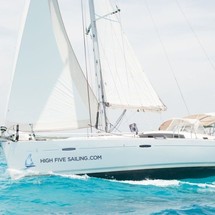 Beneteau Oceanis 43