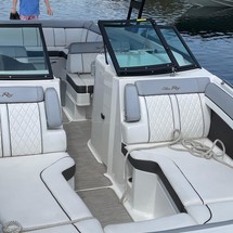 Sea Ray SDX 270 OB