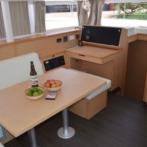 Lagoon 400 S2
