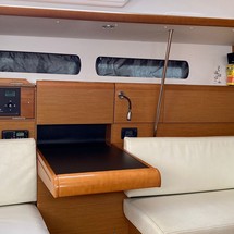 Jeanneau Sun Odyssey 439