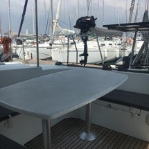 Lagoon 410