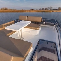 Galeon 360 FLY