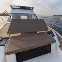 Galeon 360 FLY