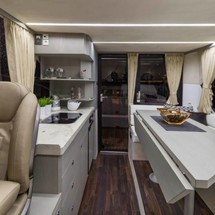 Galeon 360 FLY