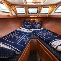 Sargo 33 Explorer