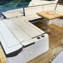 Jeanneau Leader 33