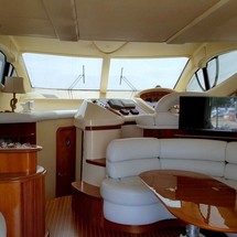 Azimut 46