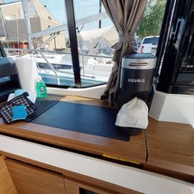 Jeanneau NC 33