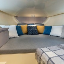 Invictus 270 FX