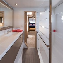 Fountaine Pajot Saona 47