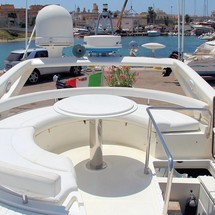 Ferretti 530