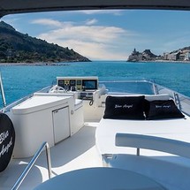 Ferretti 530