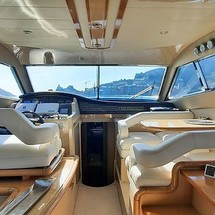 Ferretti 530