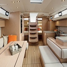 Beneteau Oceanis 51.1