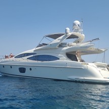 Azimut 68