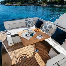 Jeanneau Leader 33