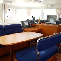 Lagoon 440