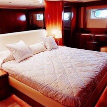 Falcon Yachts 92