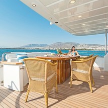 Falcon Yachts 92