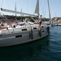 Bavaria Cruiser 36