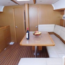 Jeanneau Sun Odyssey 44i
