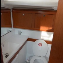 Beneteau Oceanis 46