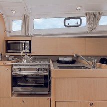 Beneteau Oceanis 35.1