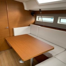 Jeanneau Sun Odyssey 490