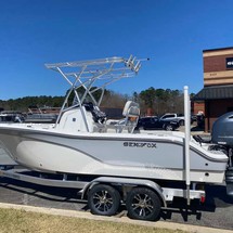 Sea Fox 206 Commander