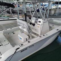 Sea Fox 206 Commander