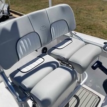 Sea Fox 206 Commander