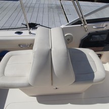 Grady-White Freedom 225