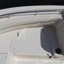 Grady-White Freedom 225