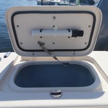 Grady-White Freedom 225