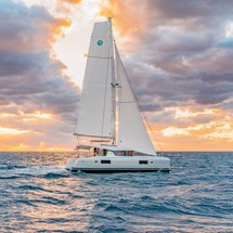 Lagoon 42