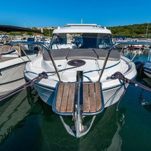 Beneteau Antares 8