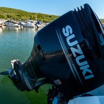 Beneteau Antares 8