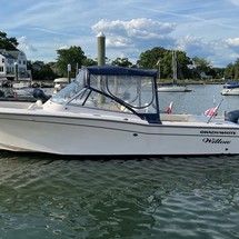 Grady-White Freedom 275