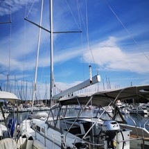 Beneteau Oceanis 51.1