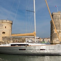 Dufour 382