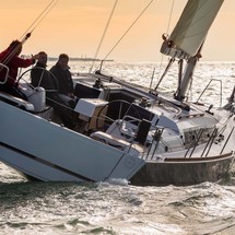 Dufour 382