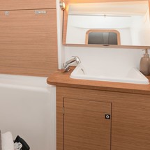Dufour 382