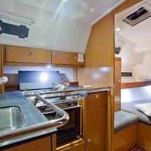 Bavaria Cruiser 36