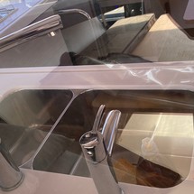 Fountaine Pajot Lucia 40