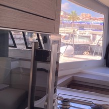 Fountaine Pajot Lucia 40