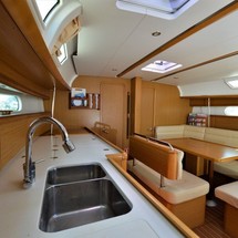Jeanneau Sun Odyssey 44i