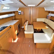 Jeanneau Sun Odyssey 44i